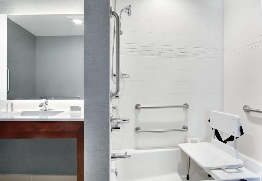 Hotel Courtyard By Marriott 3*