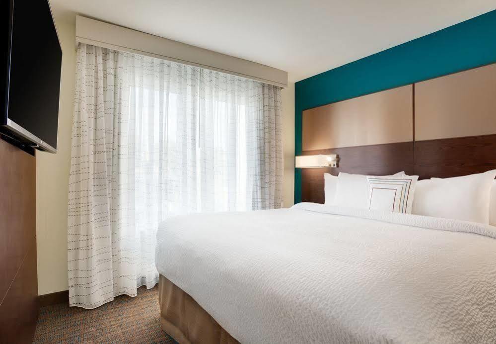 Courtyard By Marriott Hotel Kingston