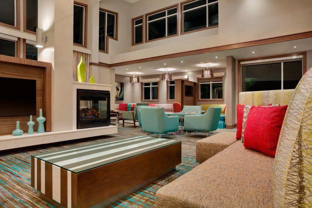 Courtyard By Marriott Hotel